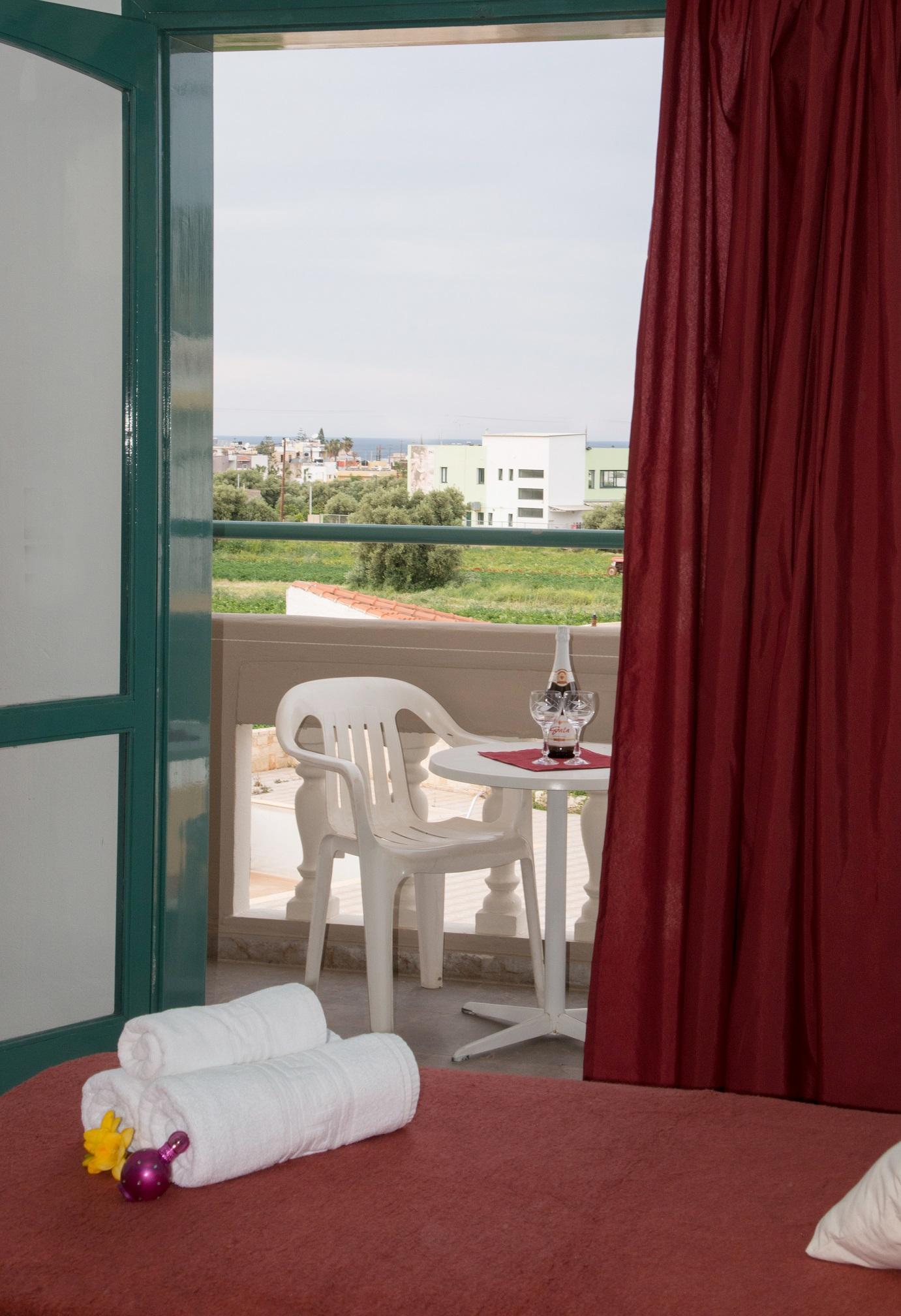 Theoni Apartments Malia Exterior foto