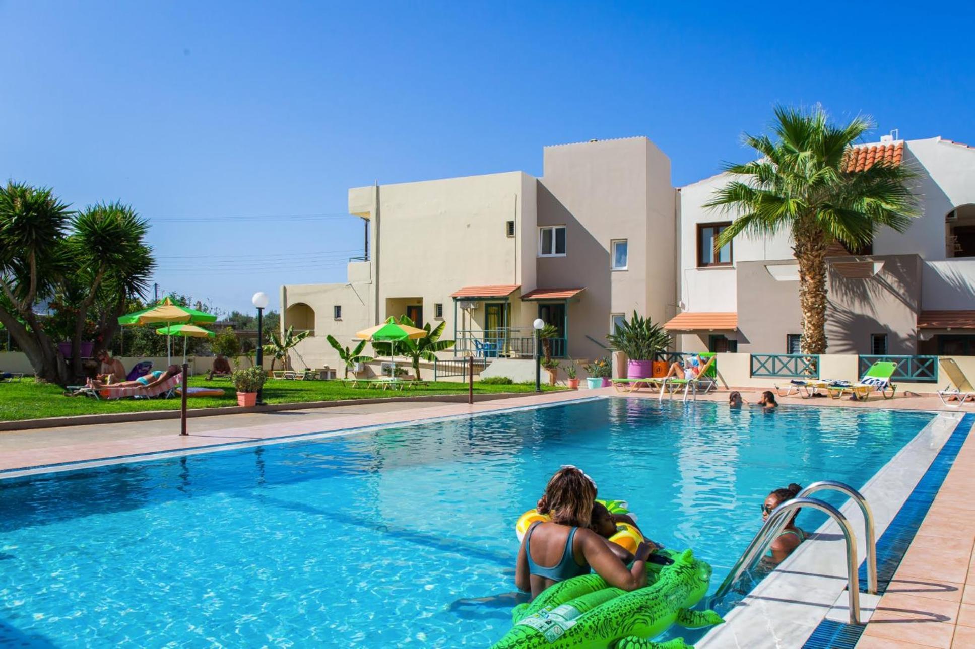 Theoni Apartments Malia Exterior foto